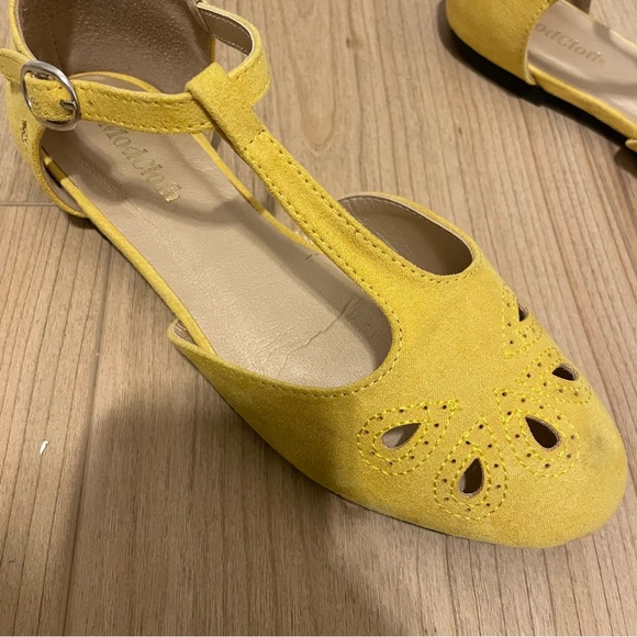ModCloth Yellow The Zest Is History T-Strap Flats - Size 6 - Picture 5 of 16